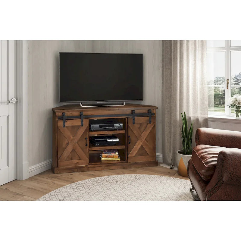 Meuble TV d'angle en aulne noueux avec portes coulissantes façon grange, finition Aged Whiskey, style rustique fermier, convient aux téléviseurs jusqu'à 60 pouces