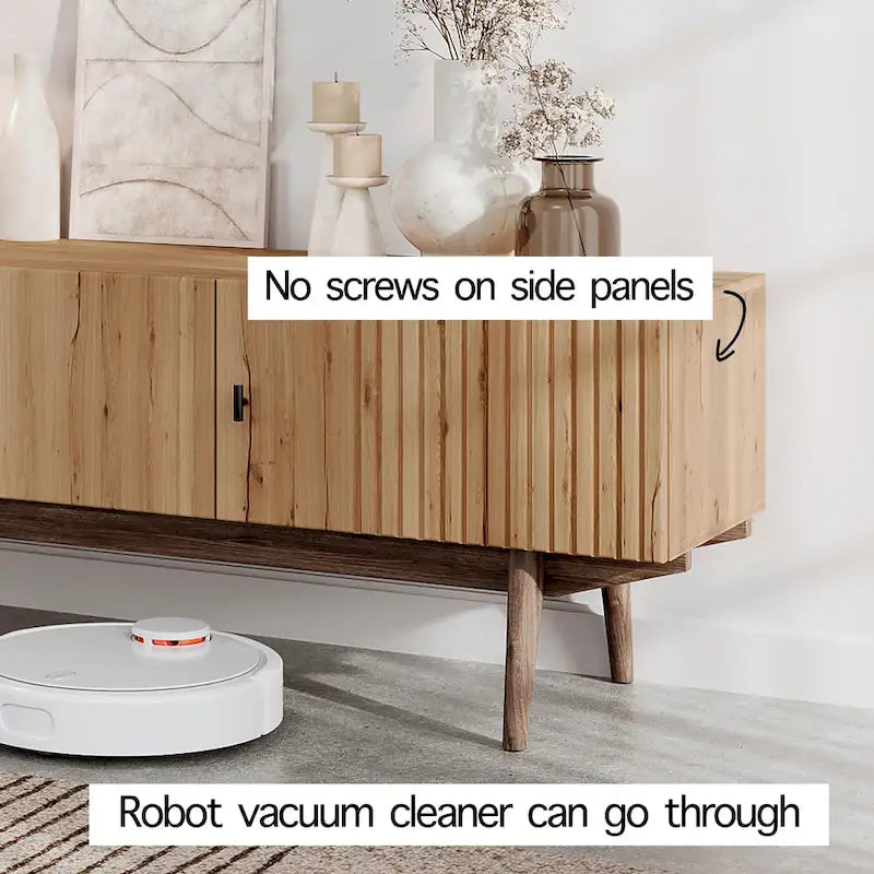 Meuble TV à lattes avec pieds en bois et portes de rangement, marron / marron clair / beige / acajou, style scandinave du milieu du siècle, convient aux téléviseurs jusqu'à 65 pouces