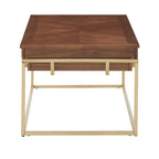 Table carrée en placage de noyer avec piètement en métal doré, naturel/doré, moderne du milieu du siècle, gigogne/d'appoint/basse