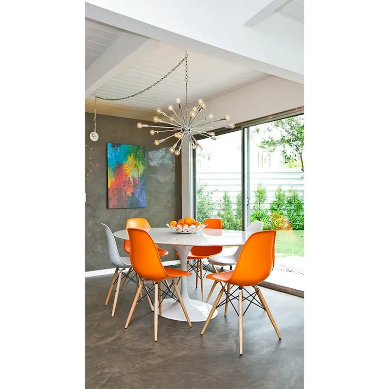 Chaise de salle à manger en plastique style Eiffel, rouge/bleu/jaune/noir, pieds en bois naturel, 1 personne