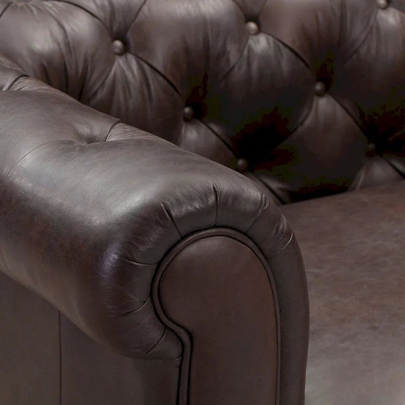 Fauteuil club Chesterfield en cuir, Madagascar Cacao / Tan Cognac, accoudoirs roulés capitonnés, 1 personne