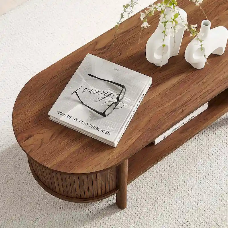 Table basse ovale cannelée avec étagère inférieure, chêne / noir / noyer, style moderne du milieu du siècle
