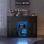 Buffet de ferme de 47" avec 3 tiroirs, lumières LED et prises de courant, noir/blanc, style ferme